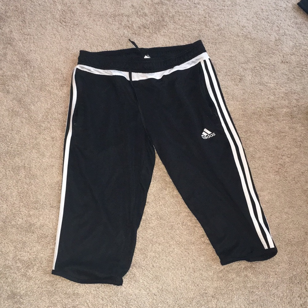 ADIDAS CAPRIS